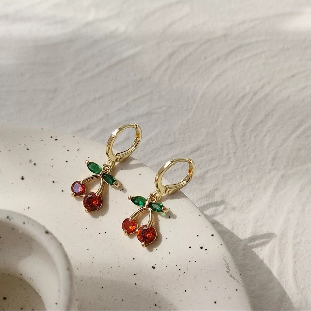 🔥18K GOLD FILLED CHERRY EARRINGS 🔥